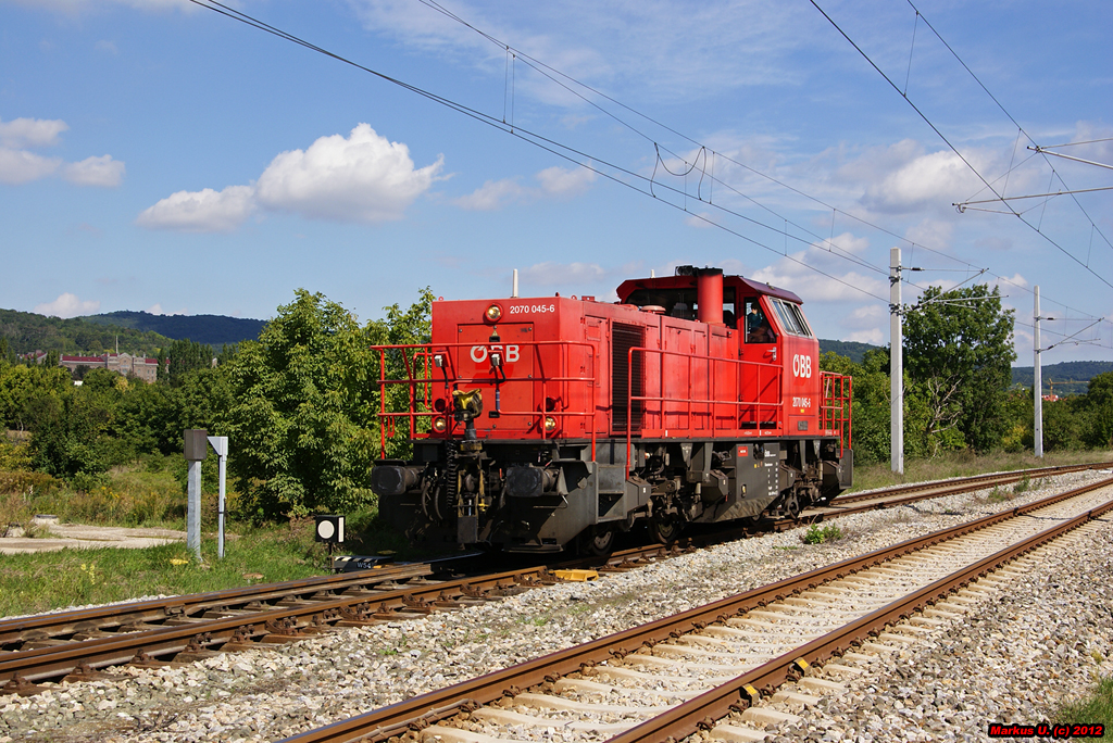 Anlsslich des Bahnhoffestes am 15.09.2012 in Eisenstadt, fanden Publikumsfahrten mit 2070 045 zwischen dem Bahnhof Eisenstadt und der Haltestelle Eisenstadt Schule statt.