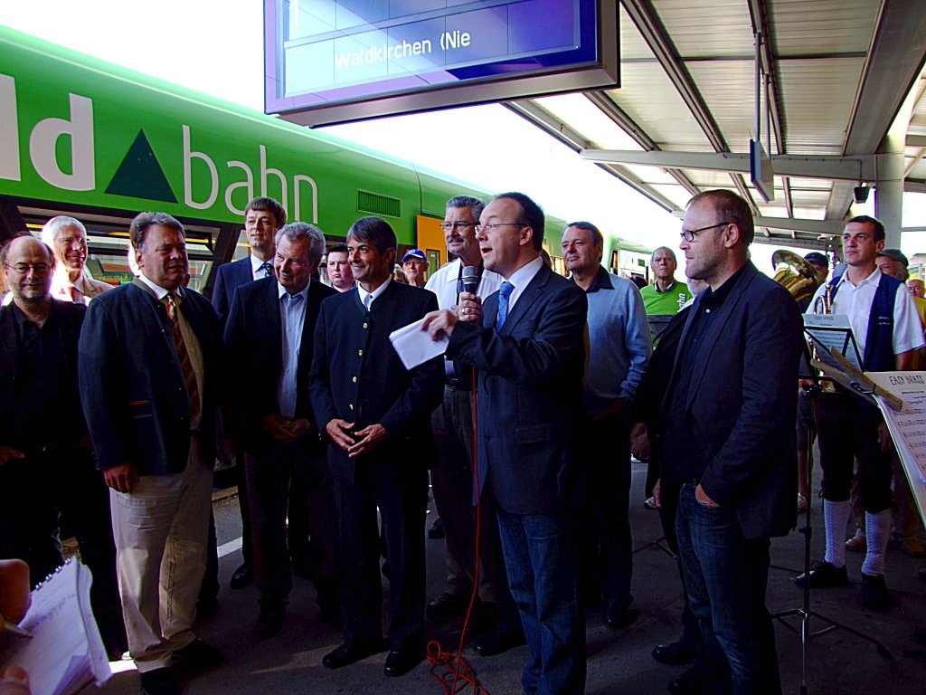 Ansprachen u. Blasmusikaufgebot zur Erffnung der ILZTALBAHN;110716
