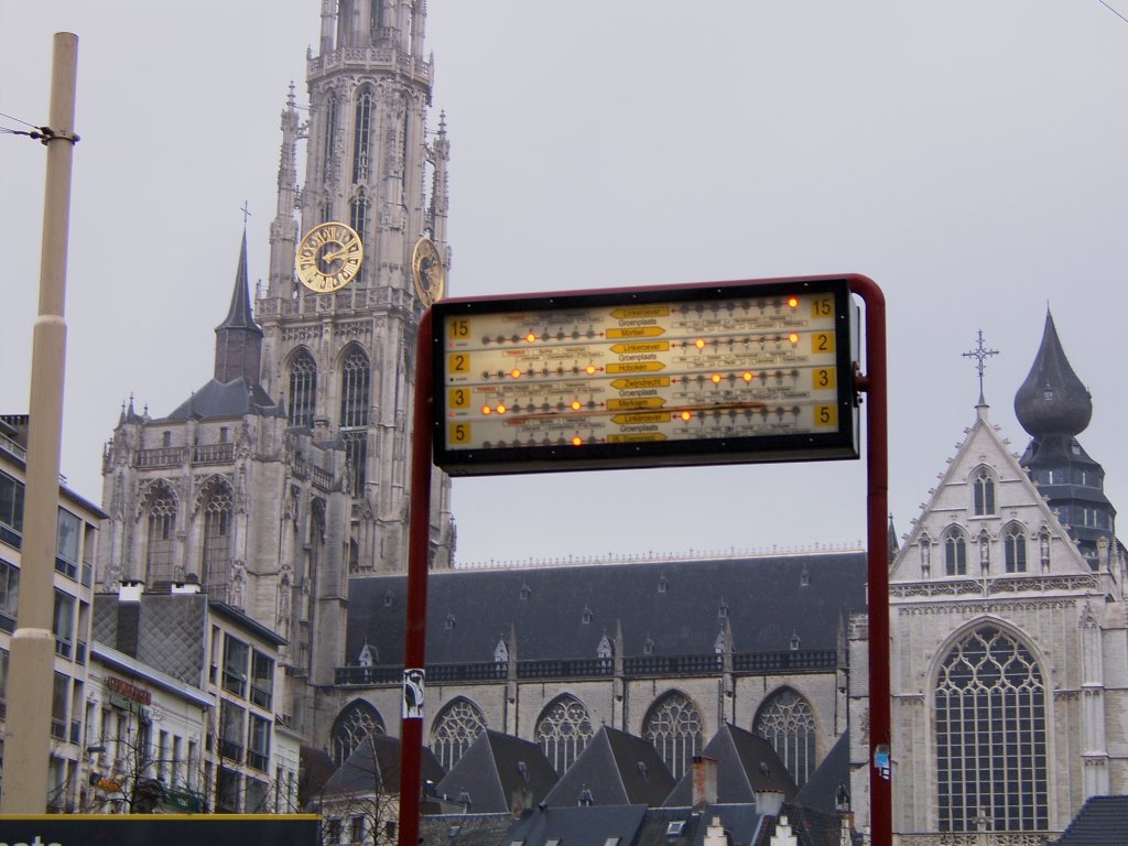 Antwerpen Groenplaats: Abfahrtstafel der Metro aufgenommen am 14.Mrz 2009