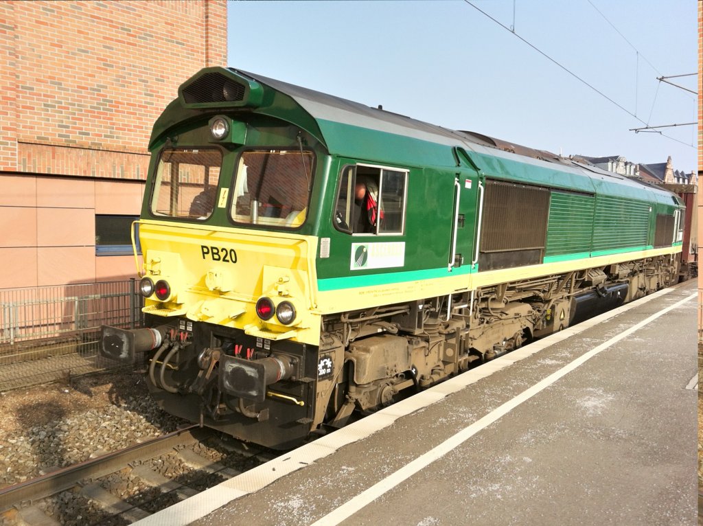 Ascendos PB 20 JT42CWR (Class 66) in Offenburg - 2012