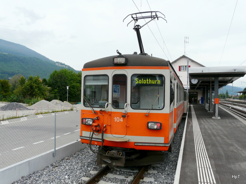 asm Oberaargau - Triebwagen Be 4/4 104 mit Steuerwagen Bt 154 im Bahnhof Niederbipp am 10.07.2011