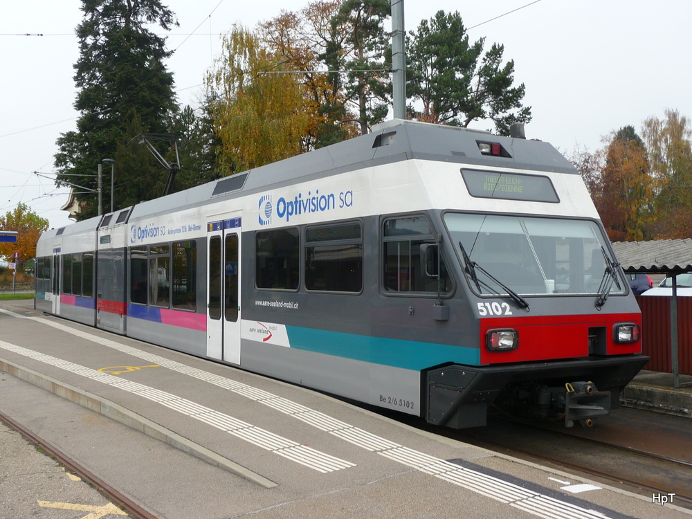 asm Seeland - Triebwagen Be 2/6 510 im Bahnhof Ins bls am 12.11.2011