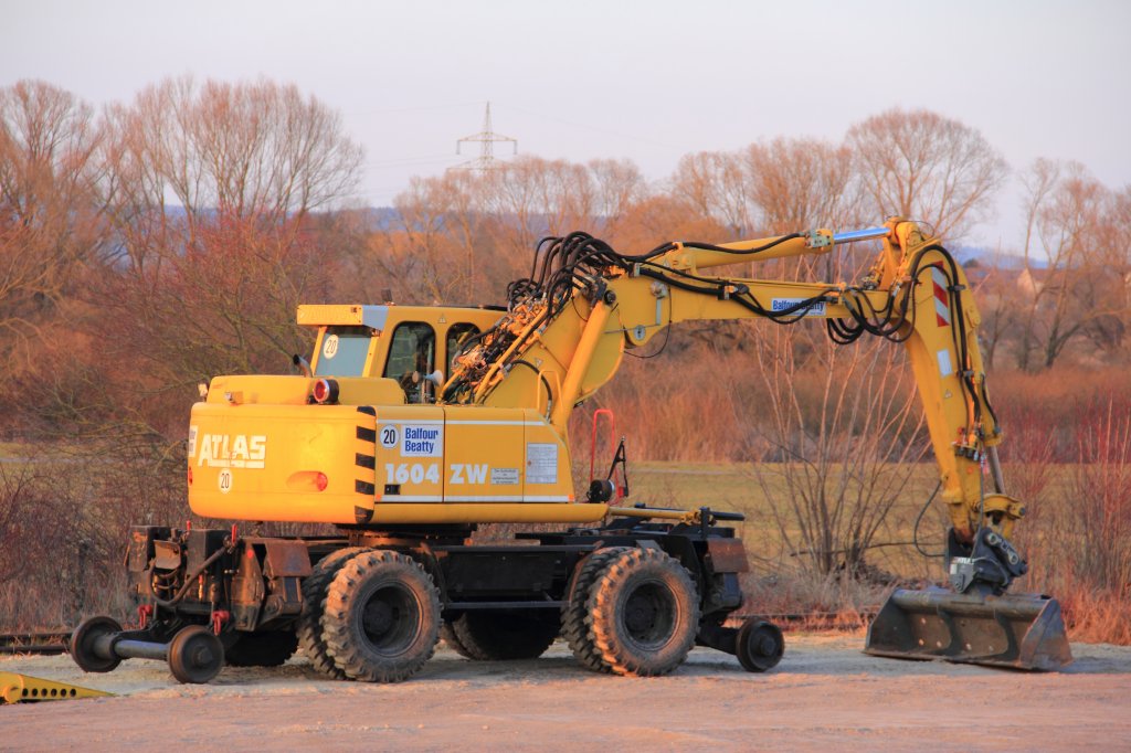 Atlas Bagger ZW 1604 BB abgestellt in Hochstadt/ Marktzeuln am 07.04.2013.