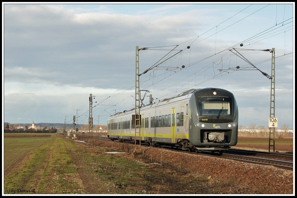 Auch der Nahverkehr wollte am 15.01.11 festgehalten werden. Hier 440 101 als ag 84409 von Neumarkt nach Plattling. Hier in Mangolding, es schein sogar Schmenhaft die Sonne. 