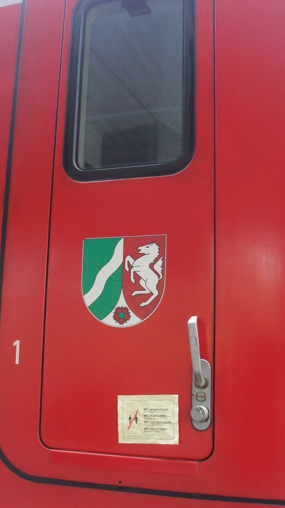 Auf einem 425 klebte dieses Schild in K�ln West am 1.11.10. Gru� an alle mit Fotografen.