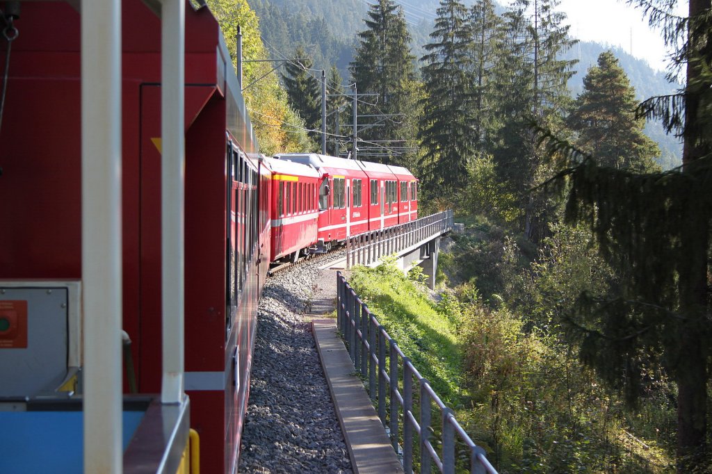 Auf der Fahrt nach Arosa,Blick aus dem Aussichtswagen.29.09.11

