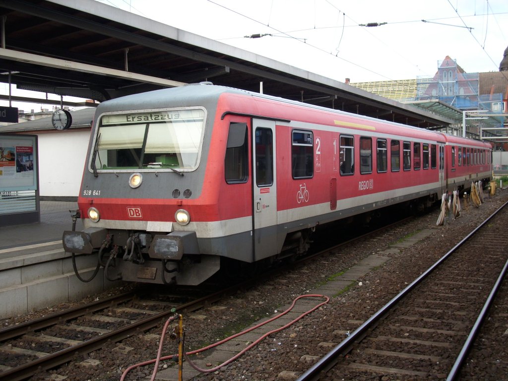 Auf Grund von Bauarbeiten zwischen Grimmen und Altentreptow war es am 31.Oktober 2009 mehrmals mglich den 628/928 641 in Stralsund anzutreffen. Der an diesem Tag nur zwischen Stralsund und Grimmen pendelte.
