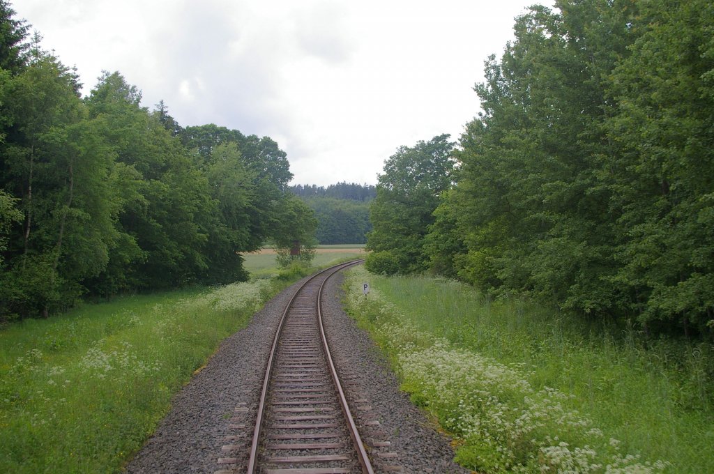Aufnahme von der Plattform am Zugende whrend der Rckfahrt nach Kassel, Teil 1.