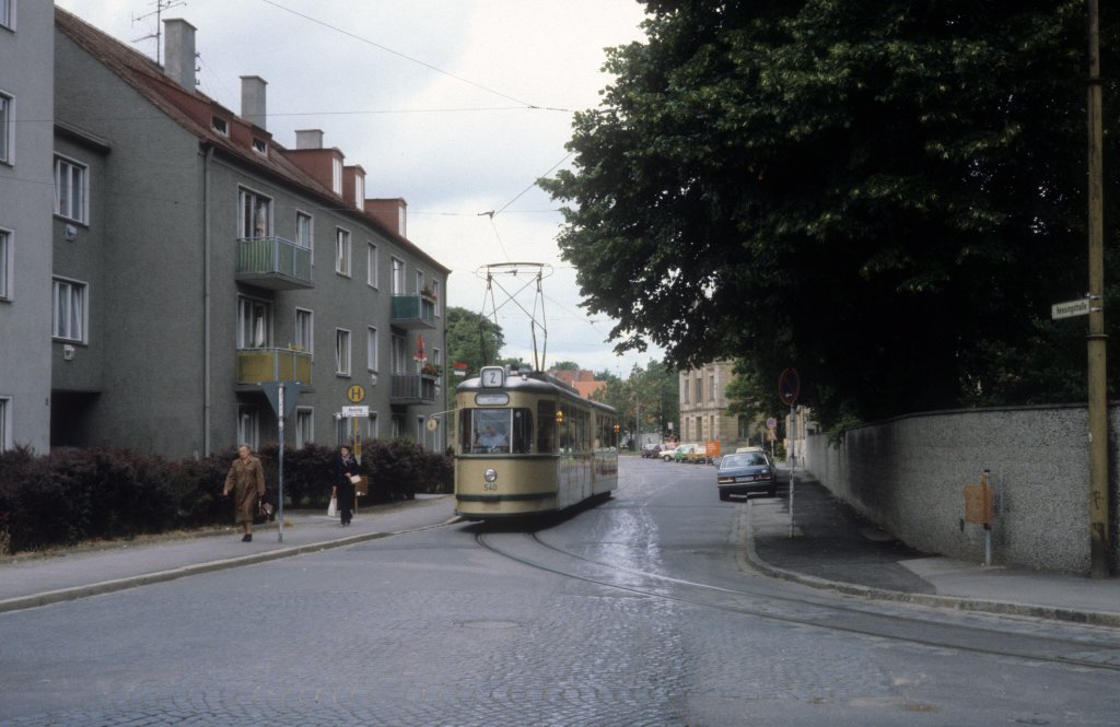 Augsburg VGA SL 2 (GT5 540) Gggingen, Hessingstrasse am 25. Juni 1980.