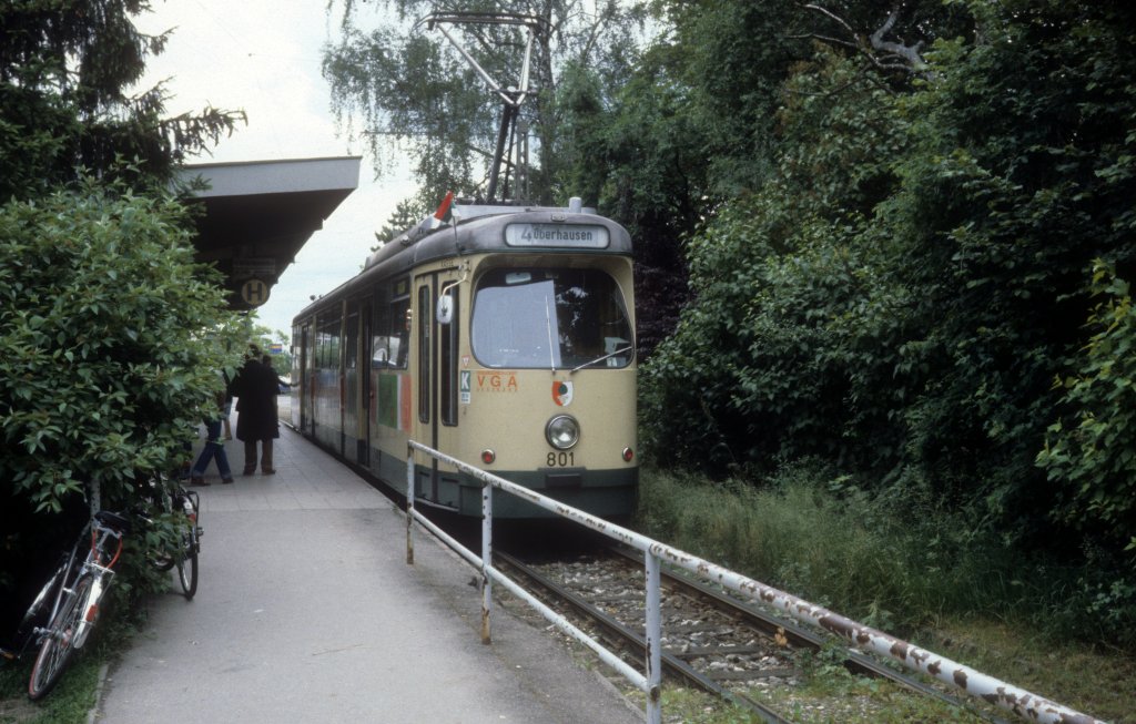 Augsburg VGA SL 4 (GT8 801) Haunstetten am 25. Juni 1980.