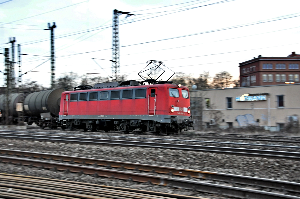 aus Richtung Lauda kommt 140 678 nach Wrzburg am 22.03.2010