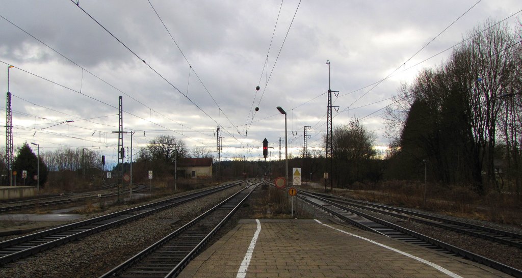Ausfahrt Richtung Aling (Oberbay), in Grafing Bahnhof; 15.01.2011