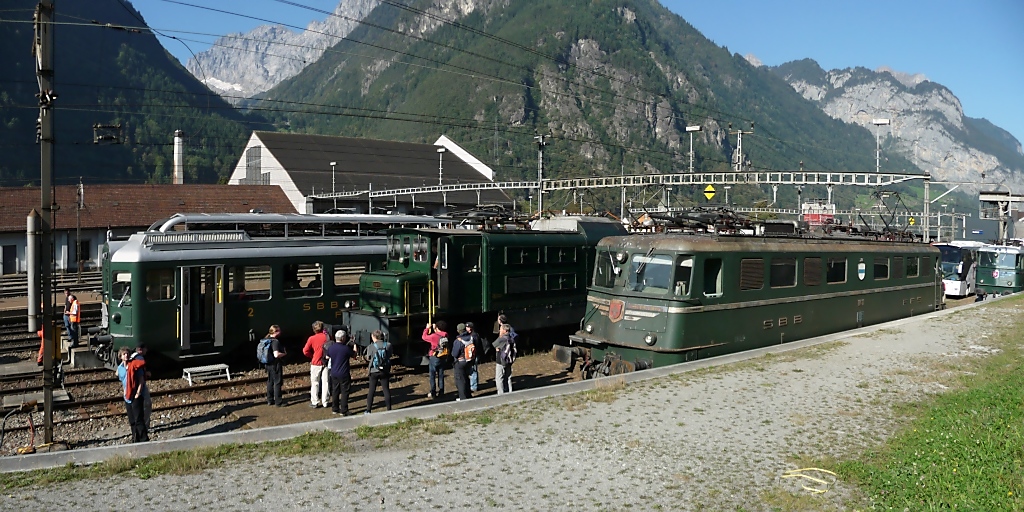 Ausstellung von BDe 4/4, Ae 8/14 und Ae 6/6. Erstfeld, 1.10.2011 