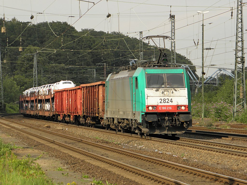 B 186 216 (2824) in Kln West am 5.8.2011