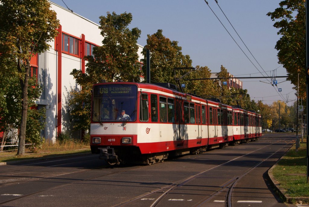 B80-Doppel 4010 & 4011 am Betriebswerk Lierenfeld in D�sseldorf am 02.10.2011