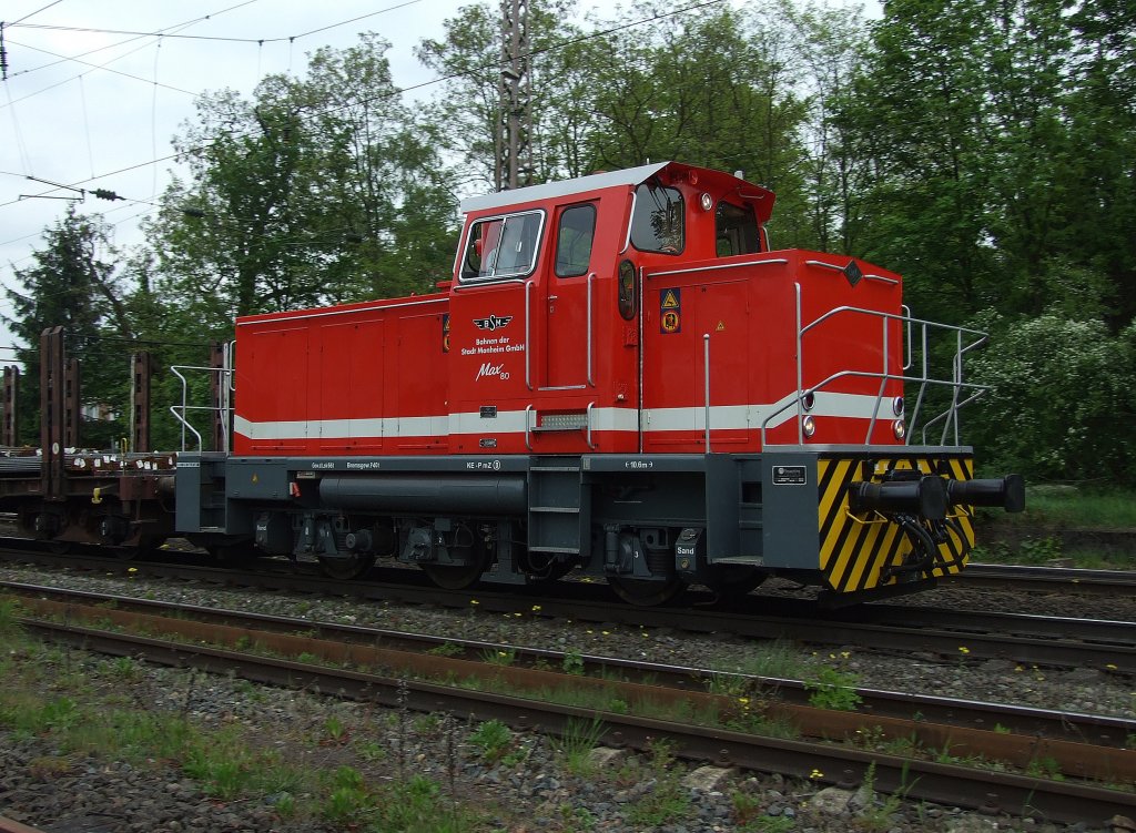 Bahnen der Stadt Mohnheim Max80 am 10.5.10 in Ratingen-Lintorf