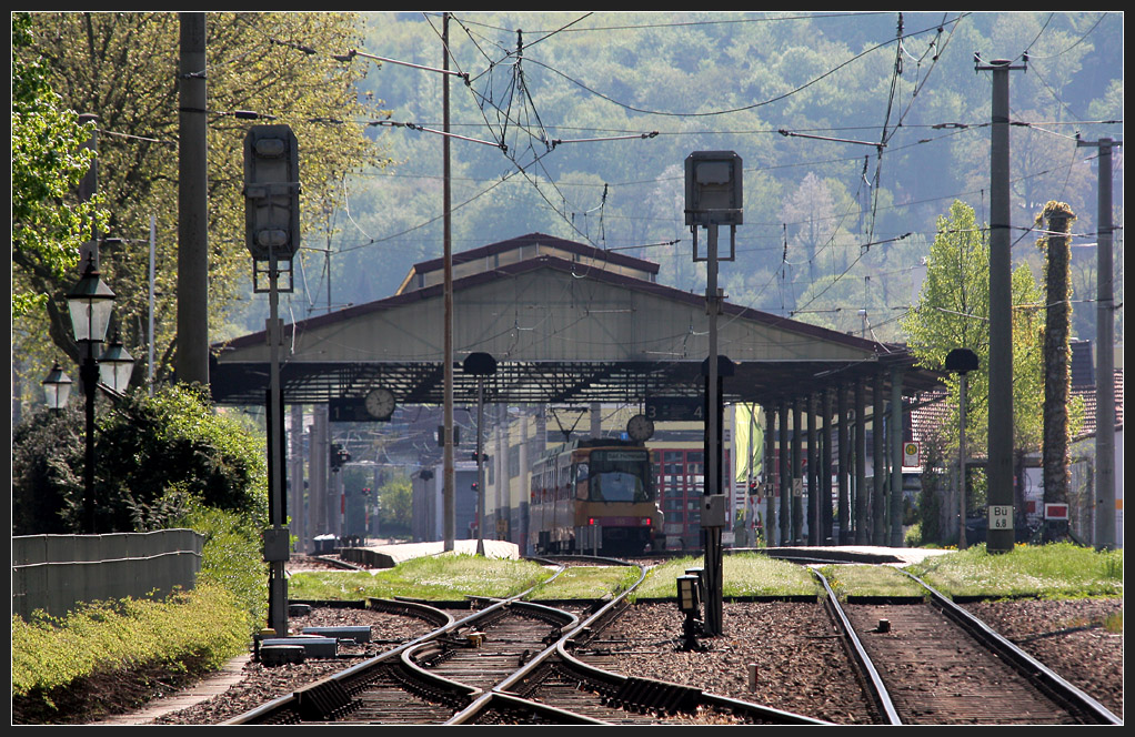 Bahnhof Ettlingen. 

19.04.2009 (M)