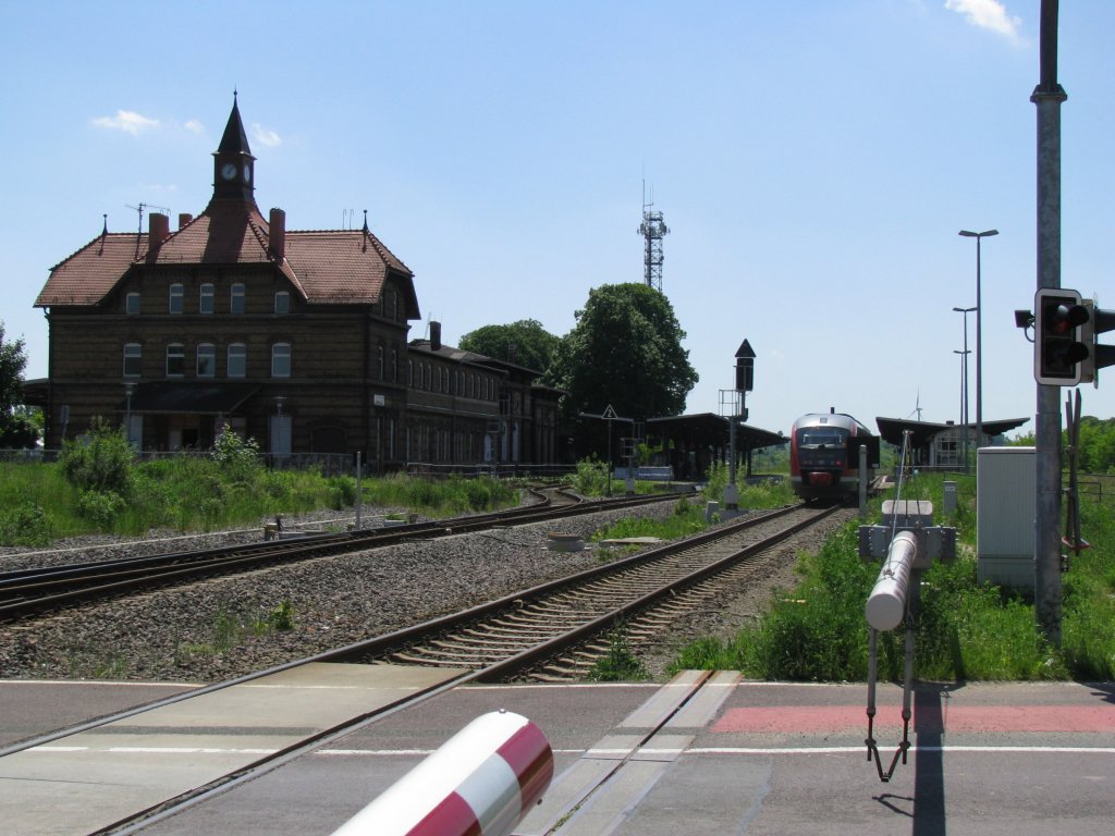 Bahnhof Gsten im Salzlandkreis (SLK) im Sommer [05.06.2010]
