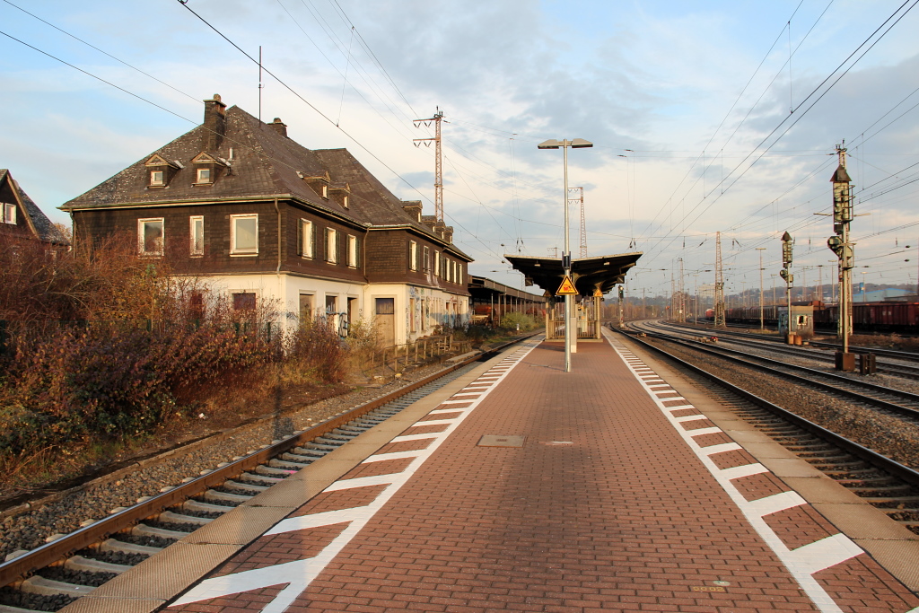 Bahnhof Hagen-Vorhalle, leider in einem sehr schletchen Zustand. 21.11.2011.