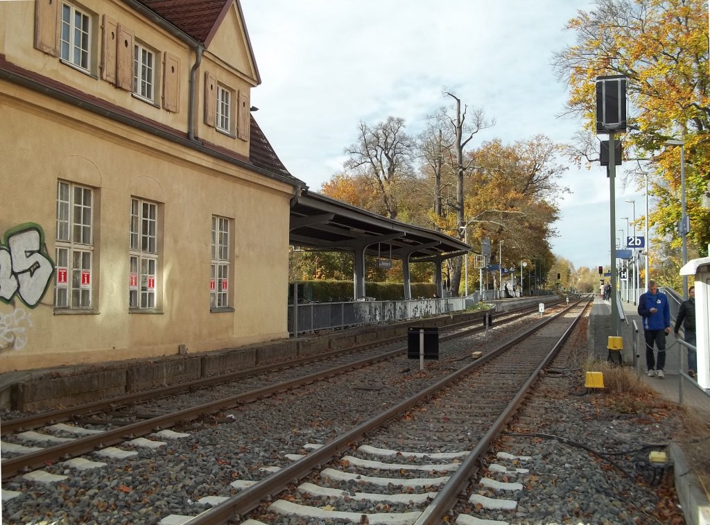 Bahnhof Neuruppin Rheinsberger Tor (KBS 206), Bahnsteige (26.10.2012)