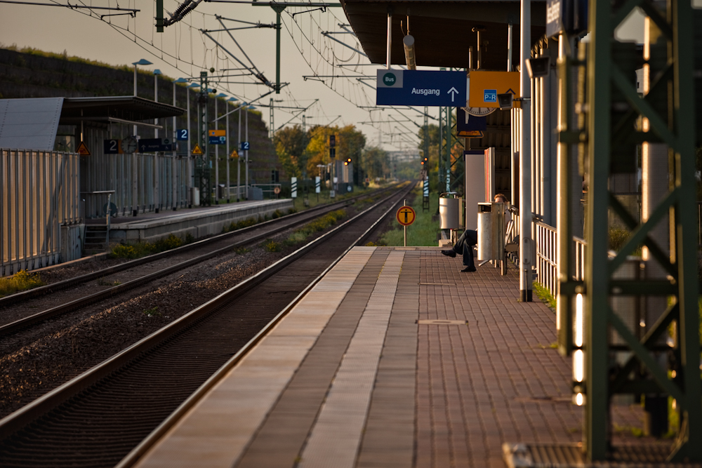 Bahnhof Neuss-Allerheiligen am 03.10.2010