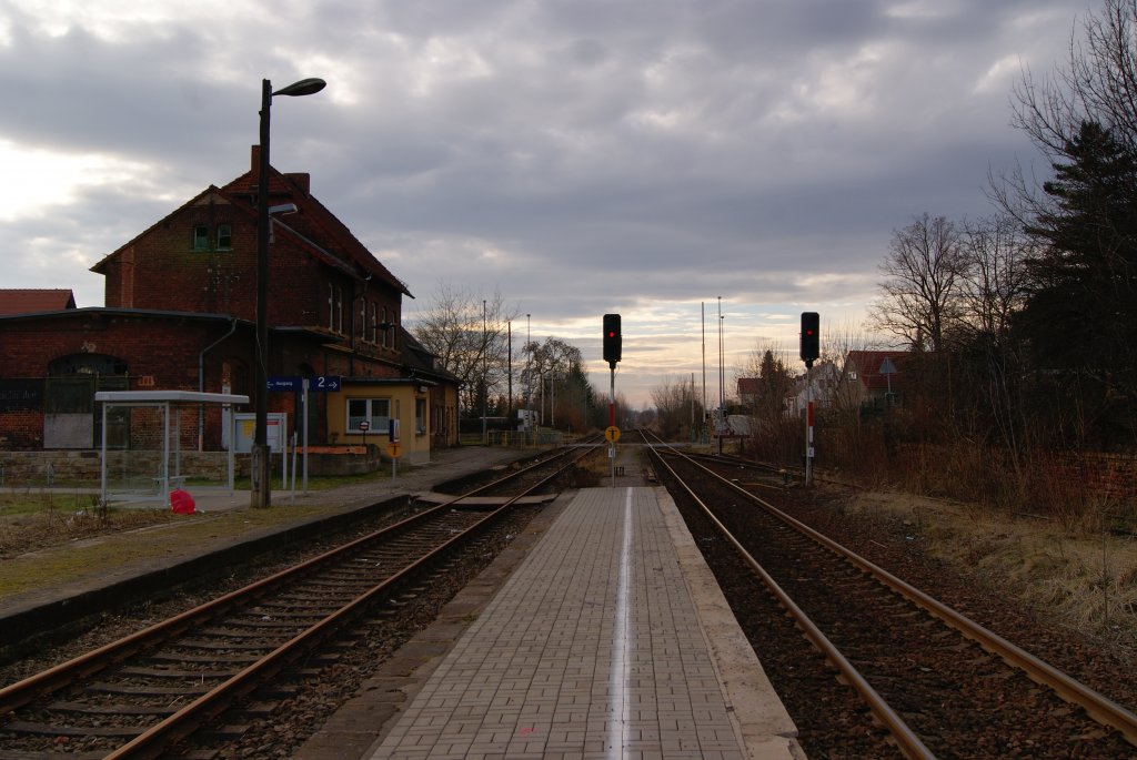 Bahnhof Tei�en, Blick Richtung Wei�enfels,10.02.2011
