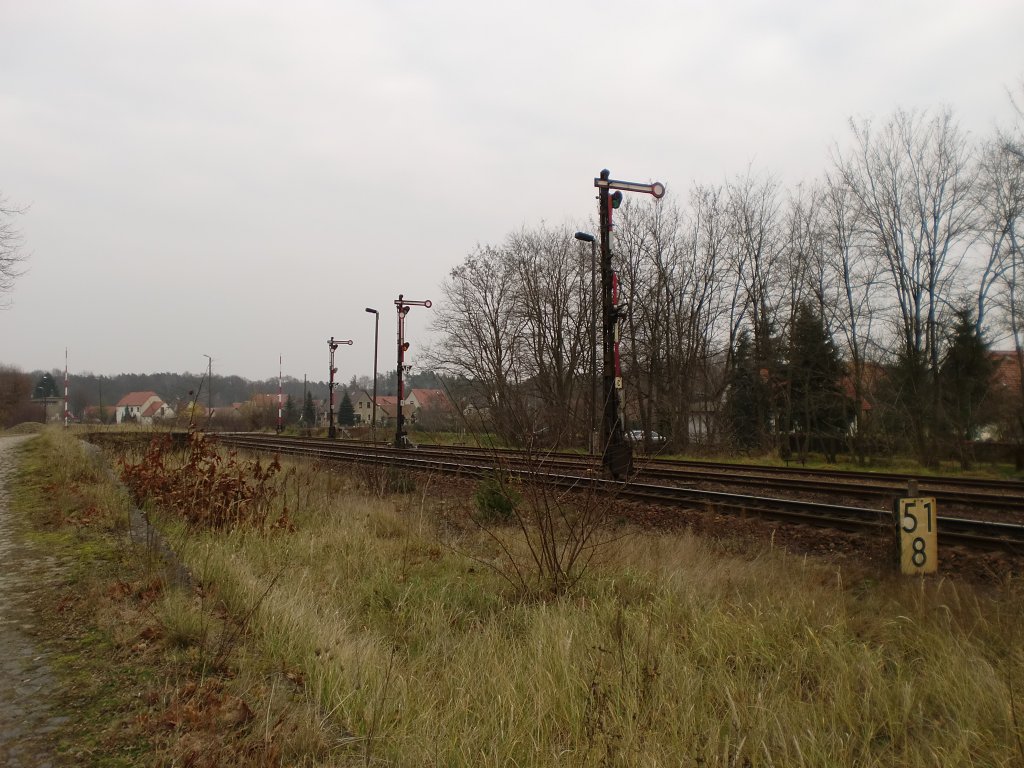 Bahnhof Uhyst, Ausfahrt Richtung Niesky, 20.11.2010