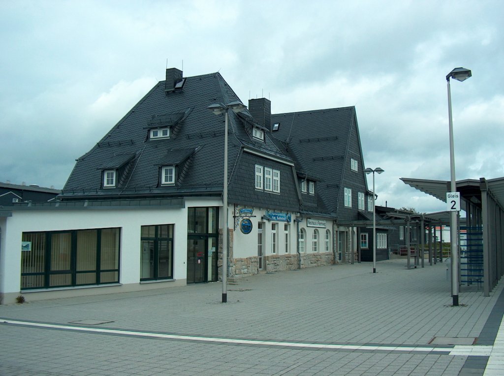 Bahnhofsgebude in Neuhaus am Rennweg; 20.09.2008