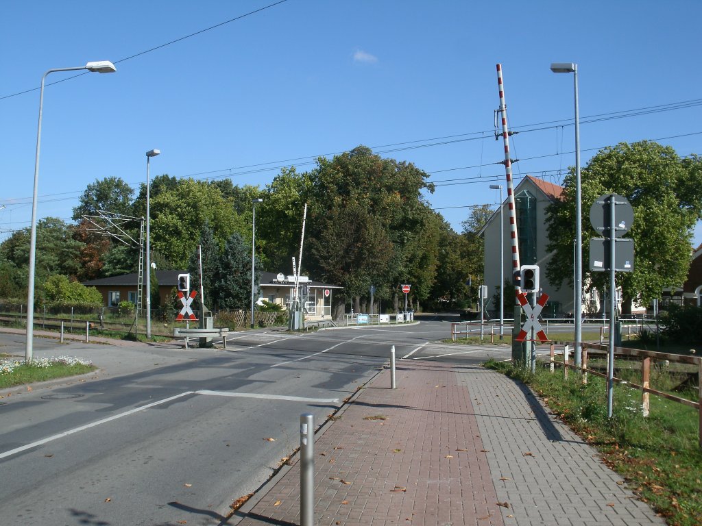 Bahn�bergang in Grimmen am 03.Oktober 2012.