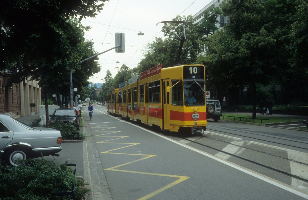 Basel BLT Tram 10 (SWP/Siemens-Be 4/8 245, ex 4/6 245) Sankt Jakobs-Strasse am 7. Juli 1990.