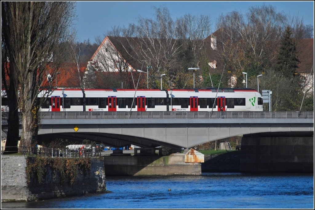 Basler auf Abwegen. Regio-S-Bahn Basel auf der Konstanzer Rheinbrcke. (November 2009)