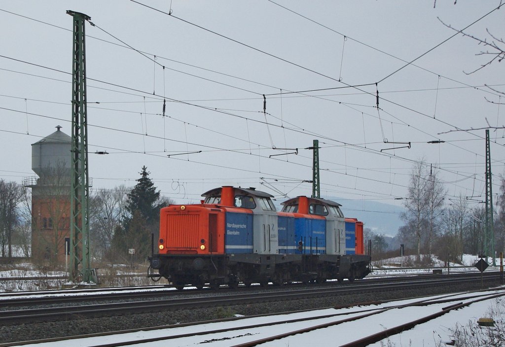 Bayern-Power in Hessen, kann man sagen, als am 15.02.2010 212 270-3 und 212 311-5 der NBE Lz durch Eschwege West in Richtung Norden fuhren.
