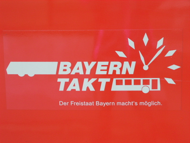 Bayern Takt Werbung an einen 642er am 08.08.08 in Kempten Bhf 