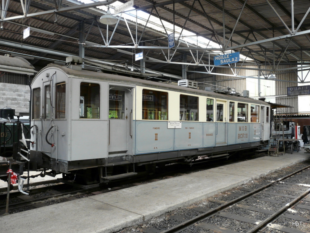 BC - Triebwagen BCFe 4/4 11 im Depot Chaulin am 12.06.2011