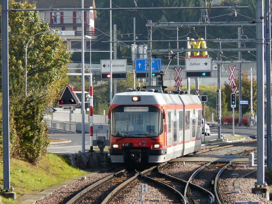 BD - Regio nach Wohlen mit dem Triebwagen Be 4/8 25 unterwegs in Bremgarten am 11.10.2009