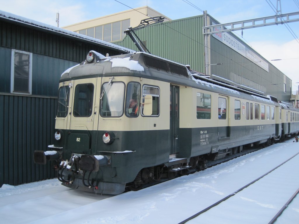 BDe 4/4 82 des Vereins Pendelzug Mirage (ex SOB 576 054) bei einem
Aufenthalt in seiner alten Heimat Samstagern fr Unterhaltsarbeiten
am 07.03.2010