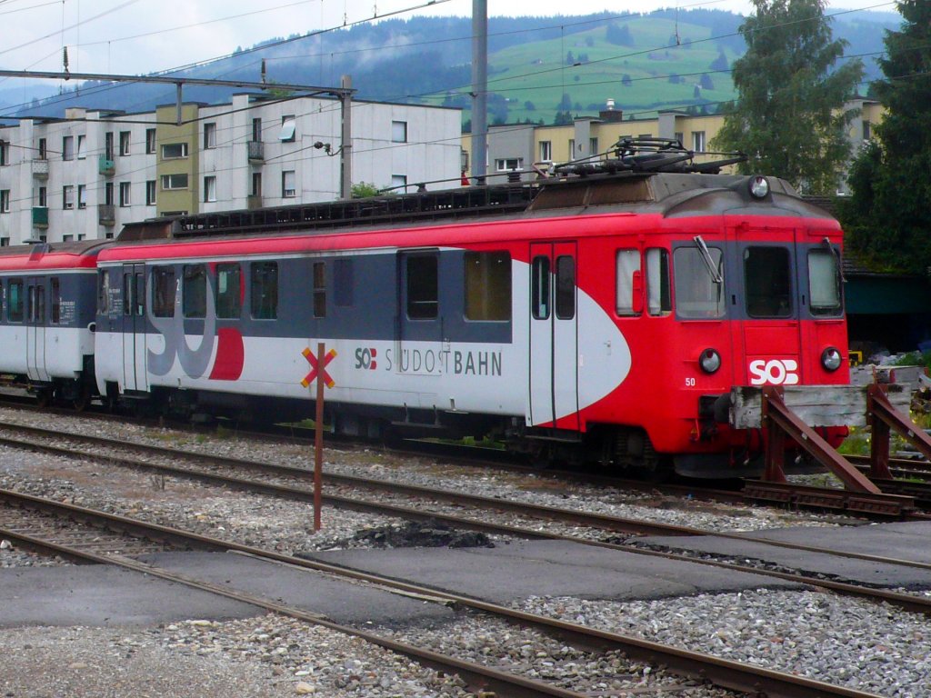 BDe 576 050-9 mit Pendelzug abgestellt in den Bahnhof Wattwil am 06.08.10