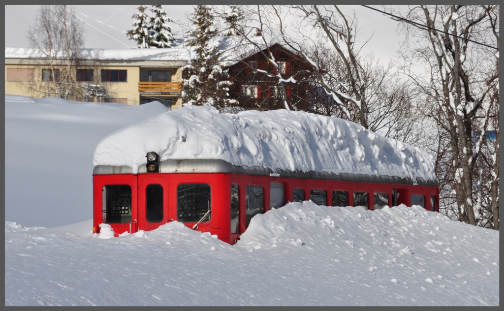 BDeh 2/4 ex FO bei der DFB in Realp schlft den Dornrschenschlaf. (10.01.2012)