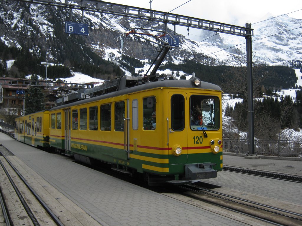 BDeh 4/4 Pendel 120 in Wengen, 15.03.2011.