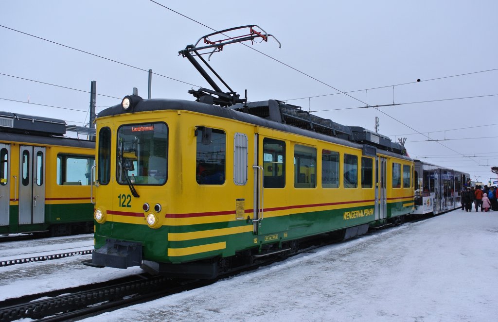 BDeh 4/4 Pendel 122 auf der kleinen Scheidegg, 01.02.2013.