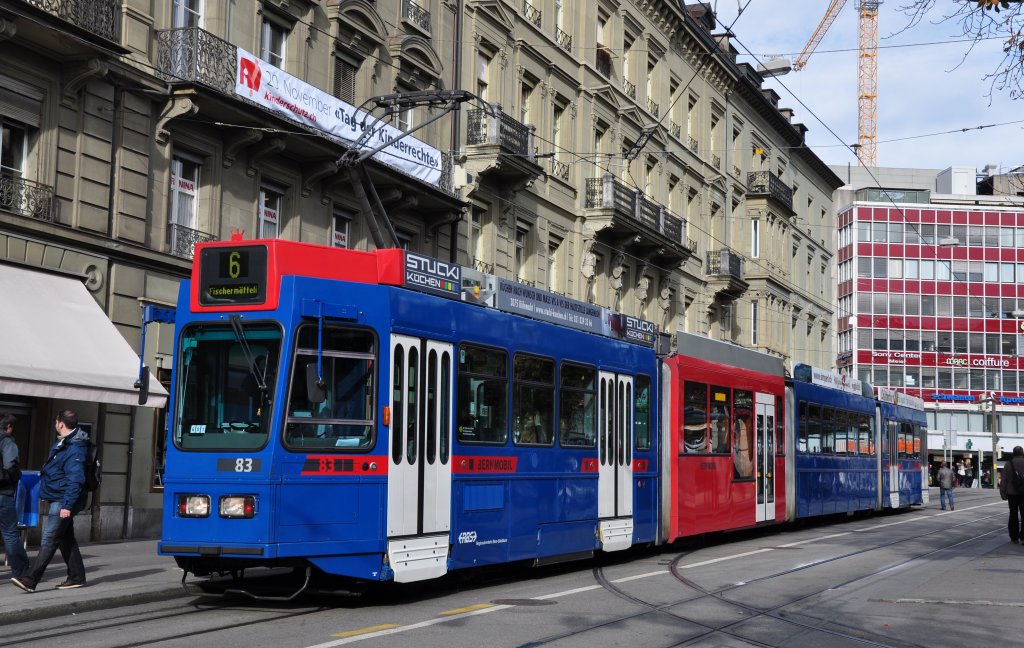 Be 4/10 mit der Betriebsnummer 83 auf der Linie 6 am Bubenbergplatz in Bern. Die Aufnahme stammt vom 08.11.2012.