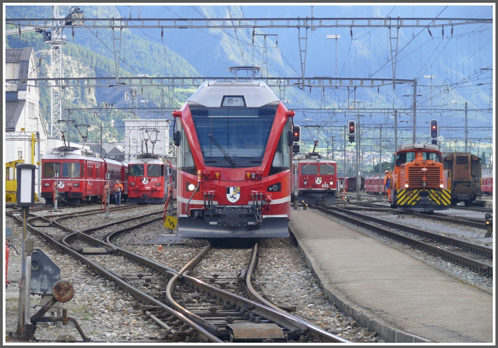 Be 4/4 514, Ge 4/4 II 615  Klosters , ABe 8/12 3506, Ge 4/4 I 603  Badus  und Gm 3/3 233 in Landquart. (09.09.2010)