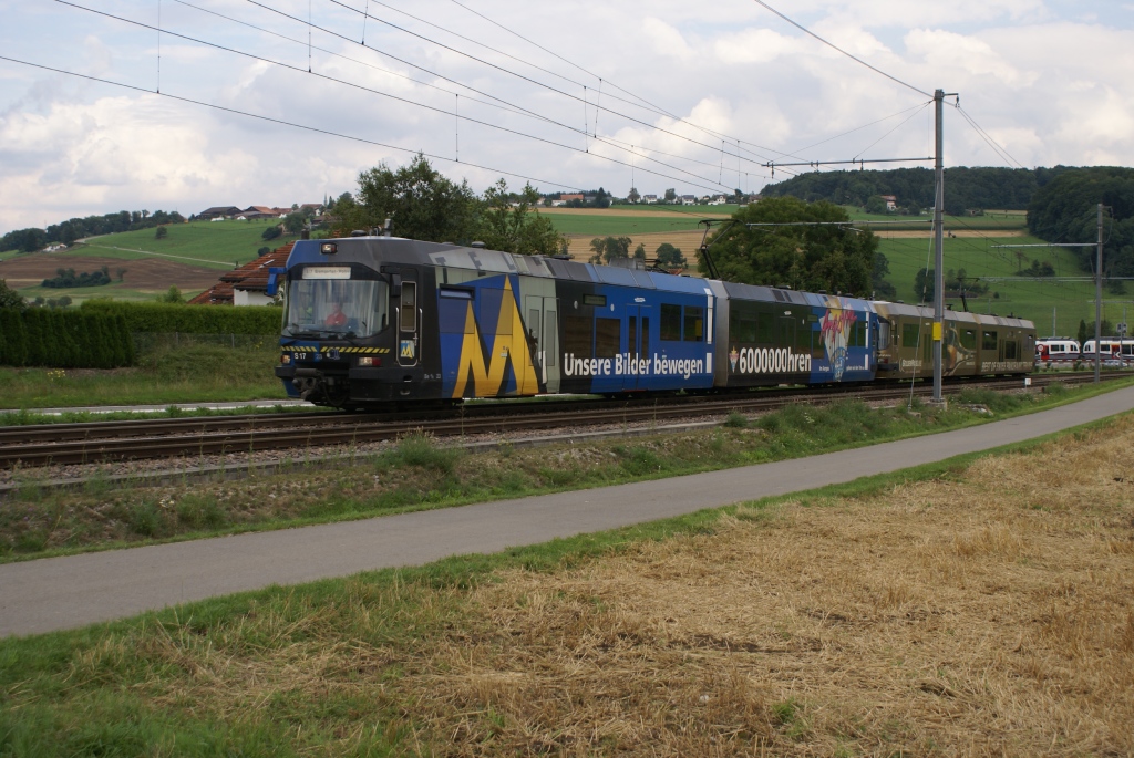 Be 4/8 23 und Be 4/8 21 bezwingen am 13.8.10 die letzten Meter hinauf nach Berikon-Widen.