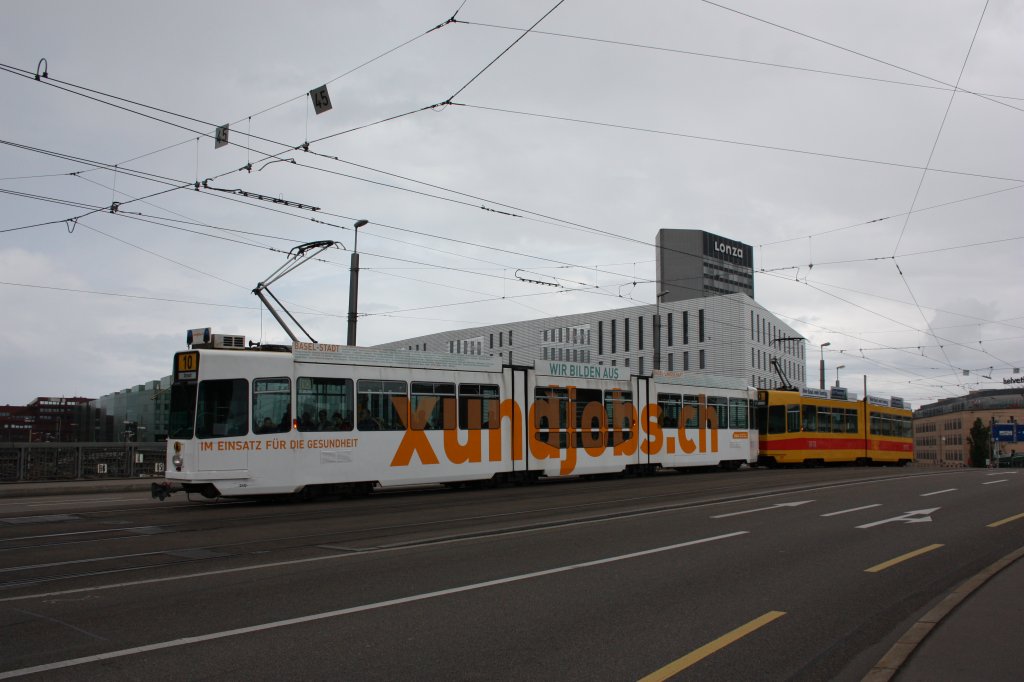 Be 4/8 - 240 auf der Mnchensteinerbrcke am 15.07.2012