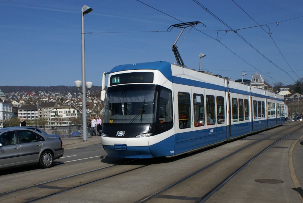 Be 5/6 3061 am 7.4.10 beim Brkliplatz.