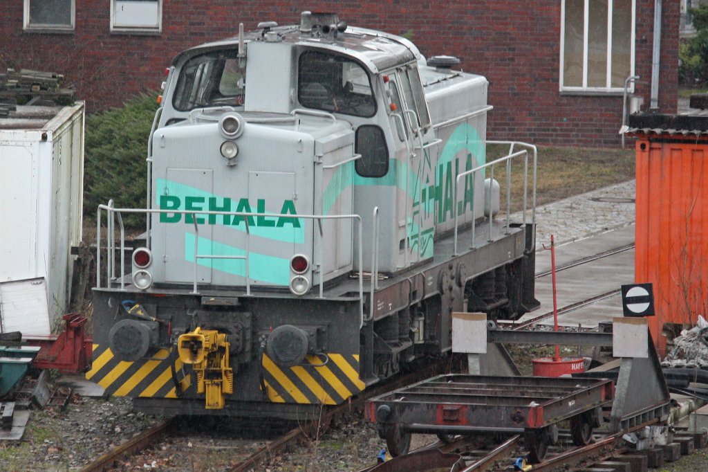 BEHALA M700C abgestellt in Berlin-Westhafen am 4.1.13.
Die genaue Nummer habe Ich leider nicht.