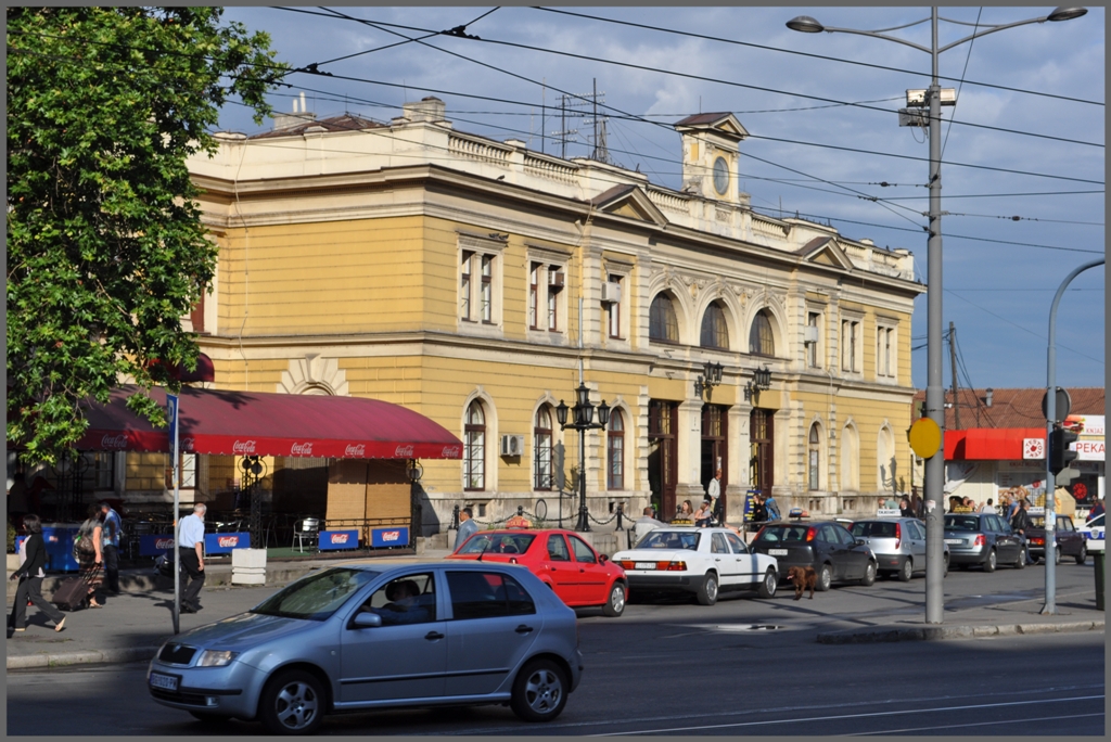 Beograd Hauptbahnhof Eingang Kopfseite. (03.07.2011)