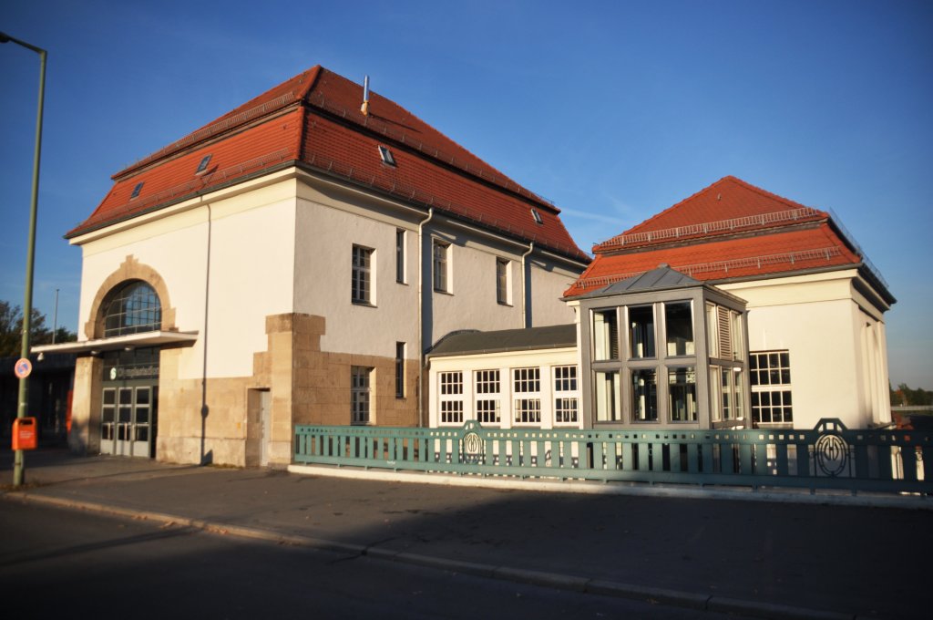 BERLIN, 13.10.2010, S-Bahnhof Olympiastadion

