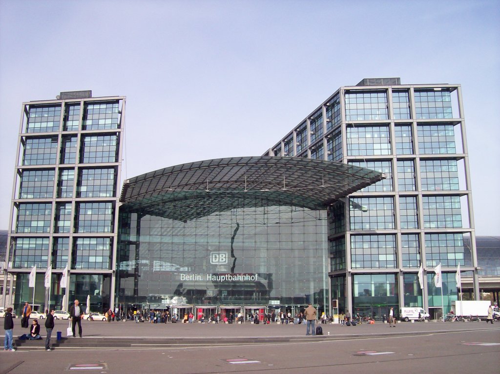 Berlin Hauptbahnhof, Sdseite, Washingtonplatz (08.10.2010)
