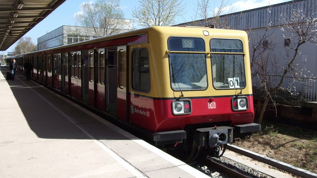 Berlin Sch�nefeld BR 485 16.4.2011